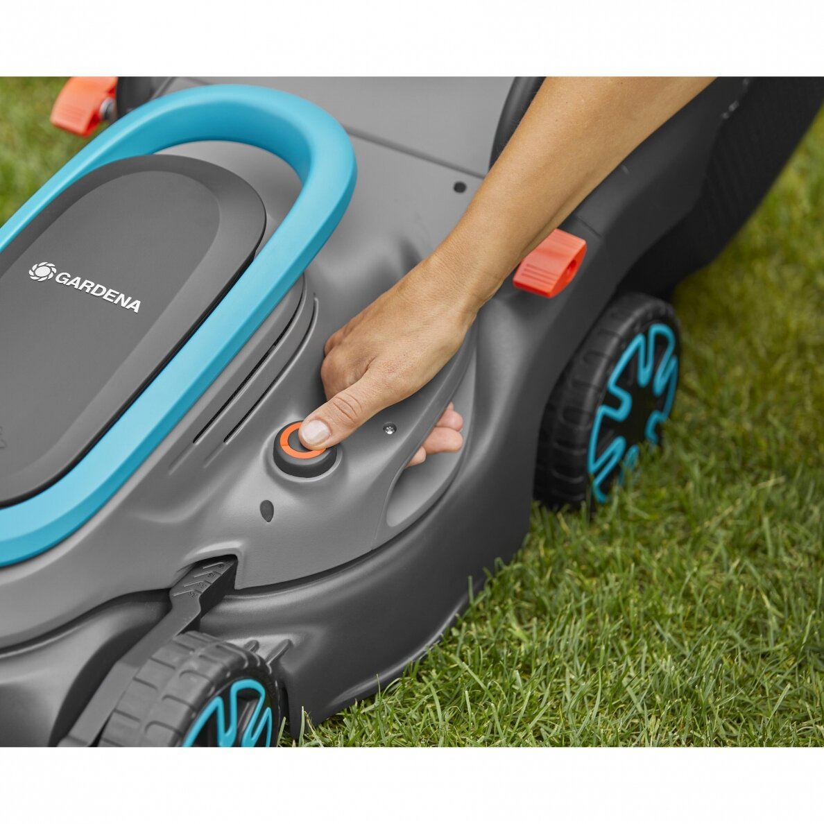 Vejapjovė akumuliatorinė GARDENA PowerMax 32/18V P4A su baterija 5 Vejapjovė akumuliatorinė GARDENA PowerMax 32/18V P4A su baterija 5