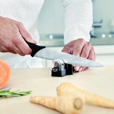 Galąstuvas peiliams Fiskars Essential Galąstuvas peiliams Fiskars Essential