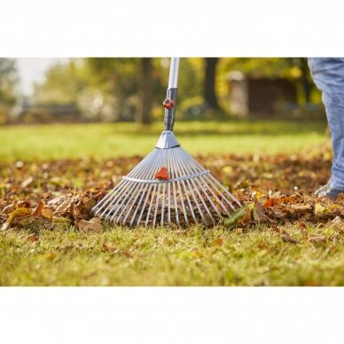 Grėblys vėduoklinis Gardena plieninis reguliuojamas 1