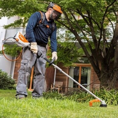 Įrenginys kombi STIHL KMA 130 R 1