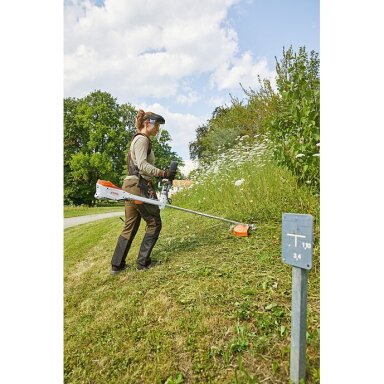 Krūmapjovė akumuliatorinė STIHL FSA 135 Krūmapjovė akumuliatorinė STIHL FSA 135