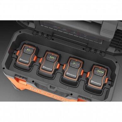 Pakrovėjas baterijų HUSQVARNA 40-C1000X4 1000W 3