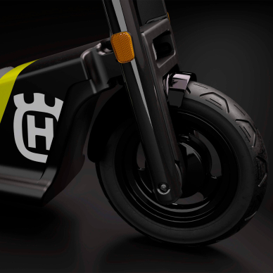 Paspirtukas elektrinis HUSQVARNA Skutta 4