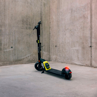 Paspirtukas elektrinis HUSQVARNA Skutta 6