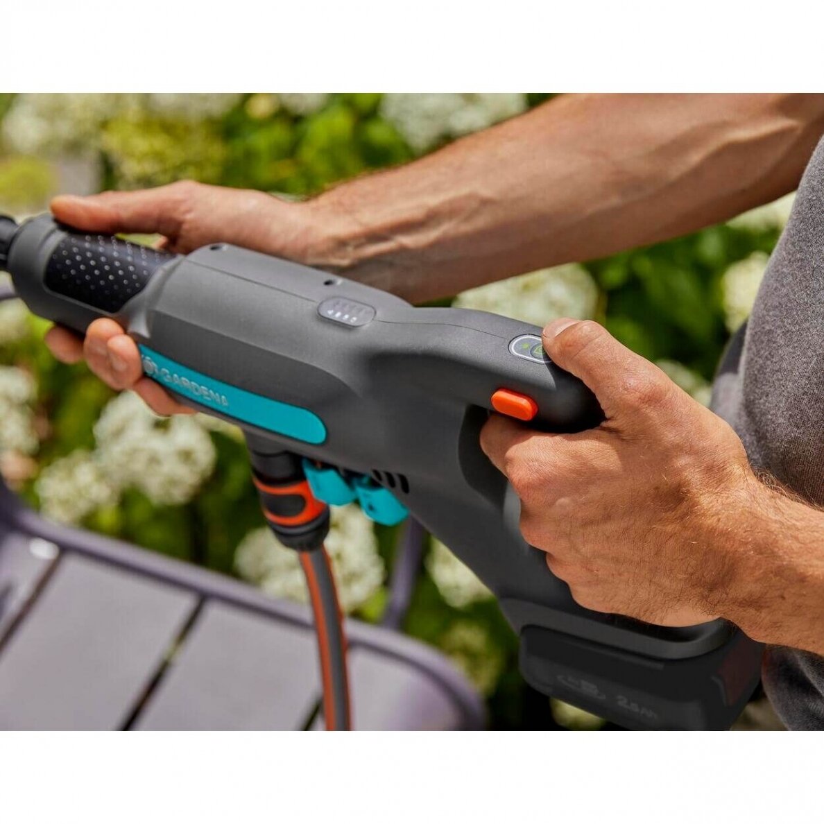Plovykla akumuliatorinė GARDENA AquaClean 24/18V P4A Premium su baterija 6 Plovykla akumuliatorinė GARDENA AquaClean 24/18V P4A Premium su baterija 6