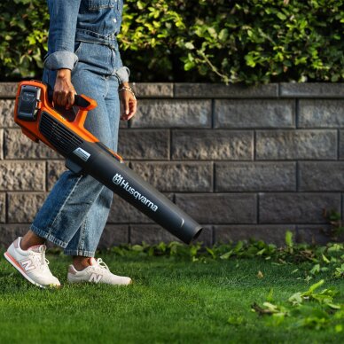 ergonomiskas dizainas husqvarna 122ib