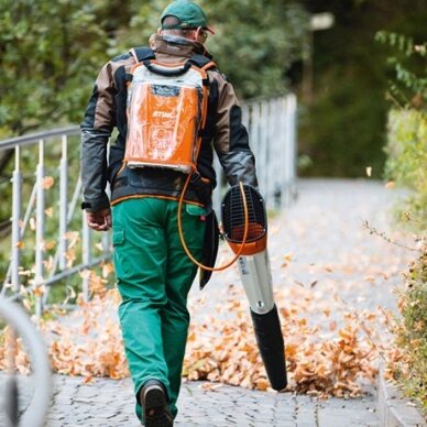 Pūstuvas akumuliatorinis STIHL BGA 100 3