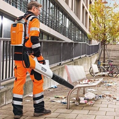 Pūstuvas akumuliatorinis STIHL BGA 100 4