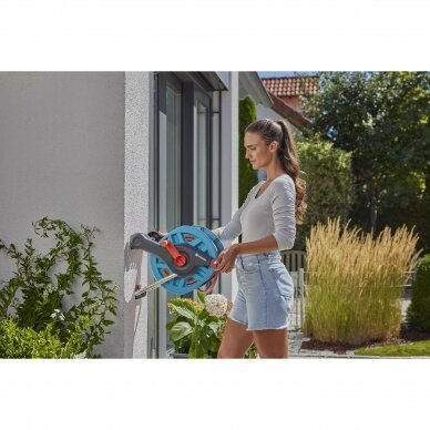 Ritė sieninė su žarna 25m Basic Gardena komplektas 9 Ritė sieninė su žarna 25m Basic Gardena komplektas 9