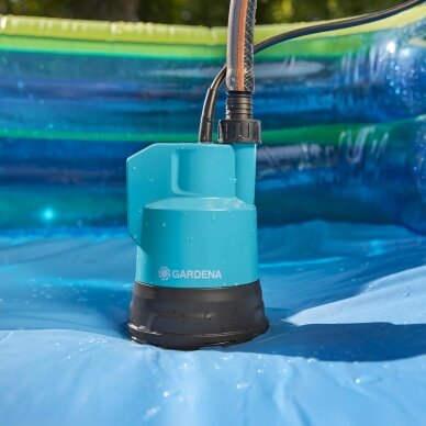 Siurblys panardinamas GARDENA 2000/2 18V P4A su baterija 7