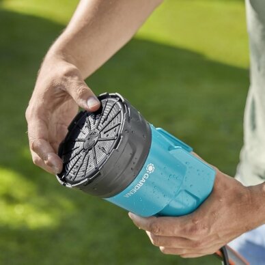 Siurblys panardinamas GARDENA 2000/2 18V P4A su baterija 9