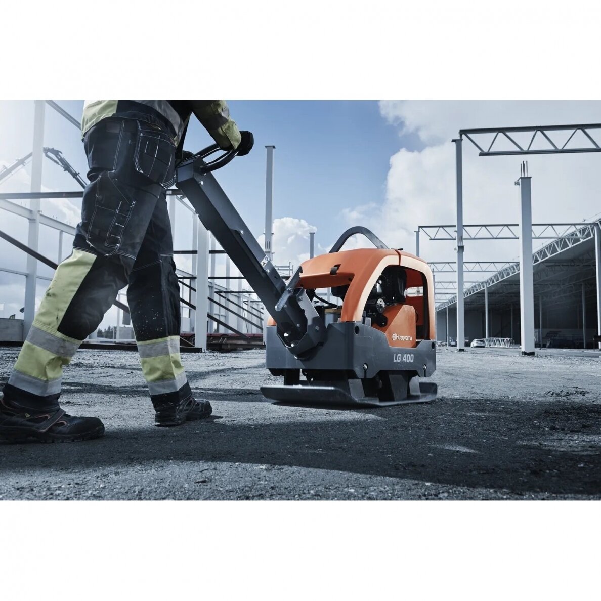 Tankintuvas grunto Husqvarna LG300 Hatz Man reversinis 3 Tankintuvas grunto Husqvarna LG300 Hatz Man reversinis 3