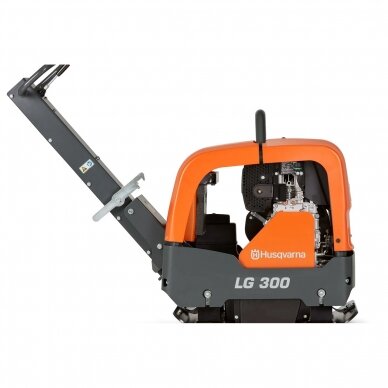 Tankintuvas grunto Husqvarna LG300 Hatz Man reversinis 1 Tankintuvas grunto Husqvarna LG300 Hatz Man reversinis 1