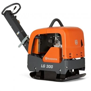 Tankintuvas grunto Husqvarna LG300 Hatz Man reversinis Tankintuvas grunto Husqvarna LG300 Hatz Man reversinis