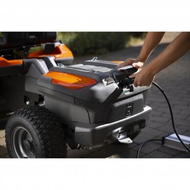 Traktorius HUSQVARNA Rider R 200iX akumuliatorinis 13