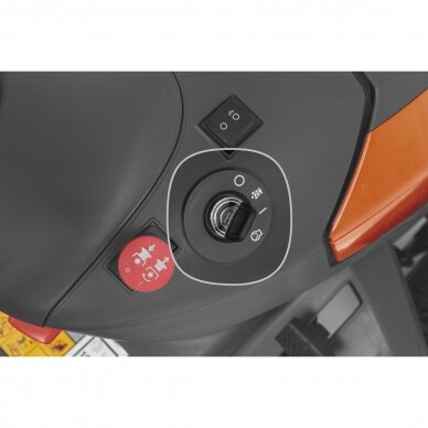 Traktorius HUSQVARNA TC 114 14
