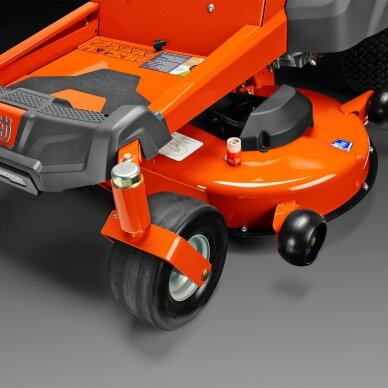Traktorius nulinio apsisukimo HUSQVARNA Z242F Kawasaki 4