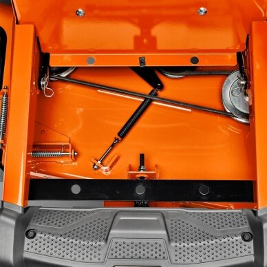 Traktorius nulinio apsisukimo HUSQVARNA Z242F Kawasaki 8