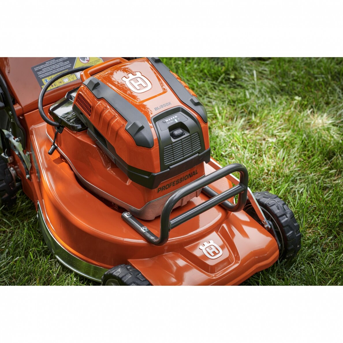 Vejapjovė akumuliatorinė HUSQVARNA LB 553iV 11 Vejapjovė akumuliatorinė HUSQVARNA LB 553iV 11
