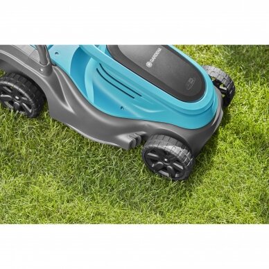 Vejapjovė akumuliatorinė GARDENA PowerMax 30/18V P4A su baterija 6