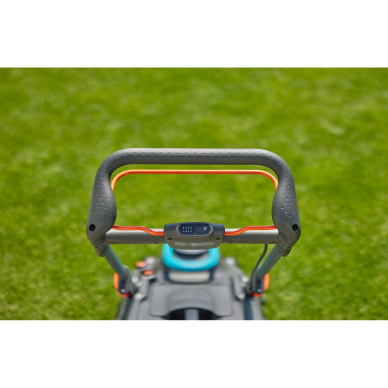 Vejapjovė akumuliatorinė GARDENA PowerMax Duo 46/36V P4A 17