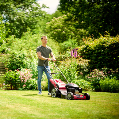 Vejapjovė benzininė Mountfield SP53 Elite 10