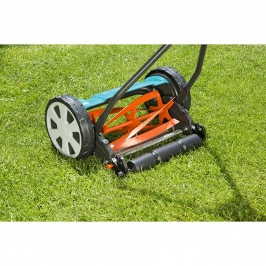Vejapjovė cilindrinė Gardena 330 Classic 6