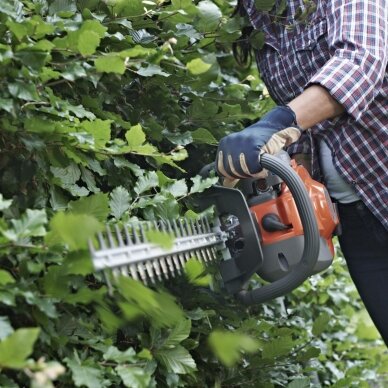 Žirklės gyvatvorei HUSQVARNA 122HD60 1
