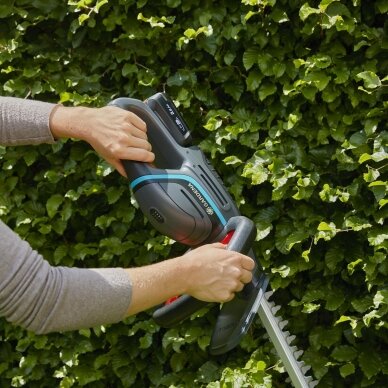Žirklės gyvatvorių GARDENA ComfortCut 50/18V P4A su baterija 5