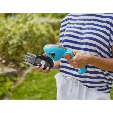 Žirklės žolės akumuliatorinės GARDENA ComfortCut Li su rankena ir ratukais 8