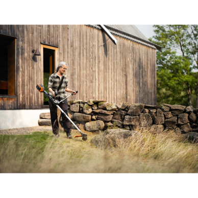 Žoliapjovė akumuliatorinė HUSQVARNA 220iR 5