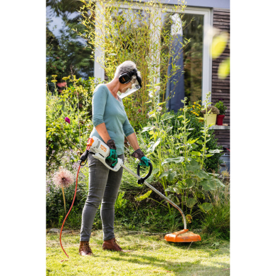 Žoliapjovė elektrinė STIHL FSE 60 1