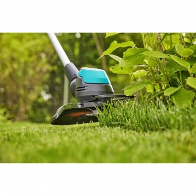 Žoliapjovė akumuliatorinė GARDENA EasyCut 23/18V P4A su baterija 2